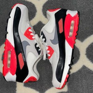 Nike airmax. Womens 8, kids 6.5